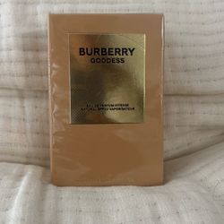 Burberry Goddess 