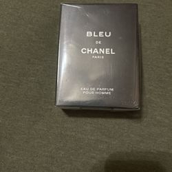 Bleu De Chanel Paris 