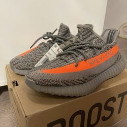 Brand New Yeezy Boost V2 Beluga reflective Size 10.5