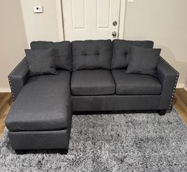 Sectional sofa in excellen