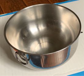 Stainless Steel Mixing Bowl with Handle
