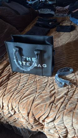 NEW! Medium Tote Bag