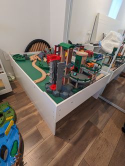 Kids Play Table Railway Road