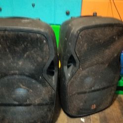 $40 As Is I Don't Have A Cord Or The Wire That Plugs Together The Guy Gave Them To Me Says They Work