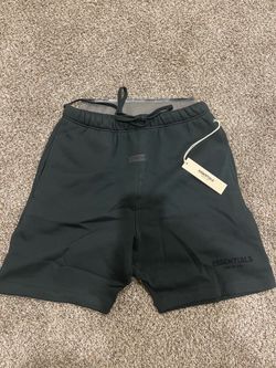 Essentials Shorts