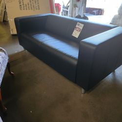 LEATHER SOFA 
