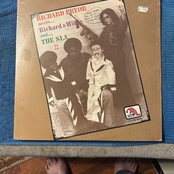 Richard Pryor meets Richard and Willie and the SLA