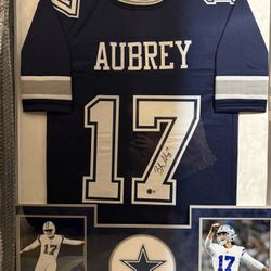 Brandon Aubrey Signed Dallas Cowboys #17 Jersey – Beckett Certified 🏈 (34X45)