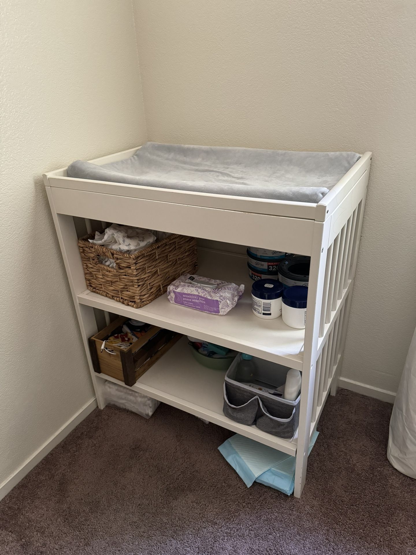 Changing Table – $25