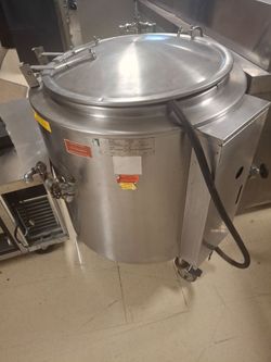 40 Gallon electric steam kettle