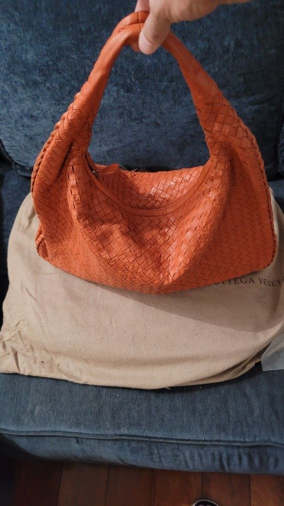 Bottega Veneta