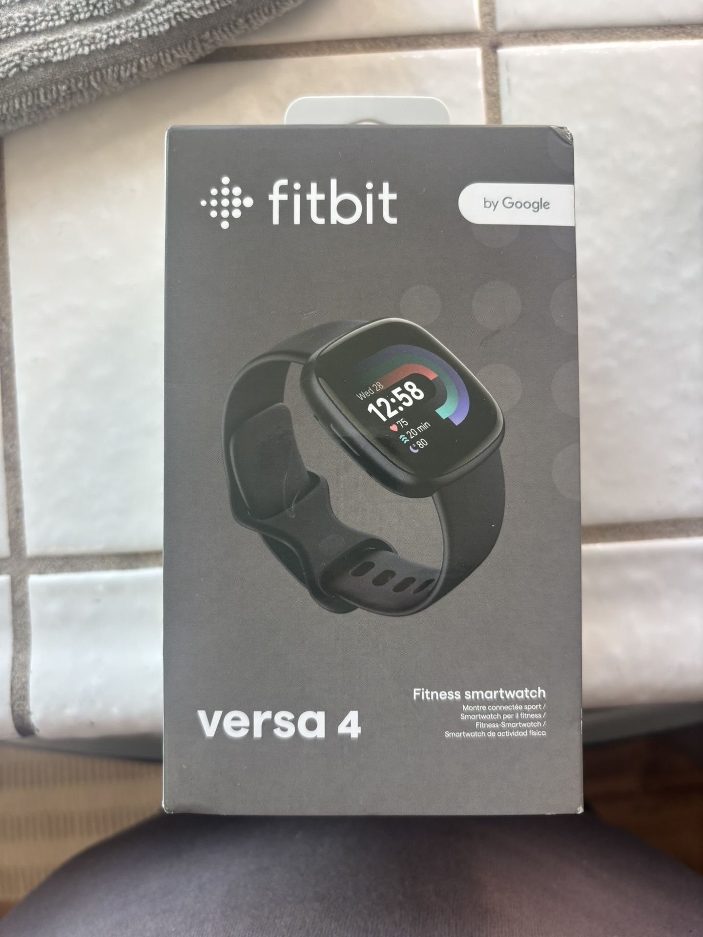 Fitbit Versa 4