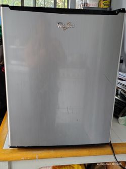 Mini refrigerador $85