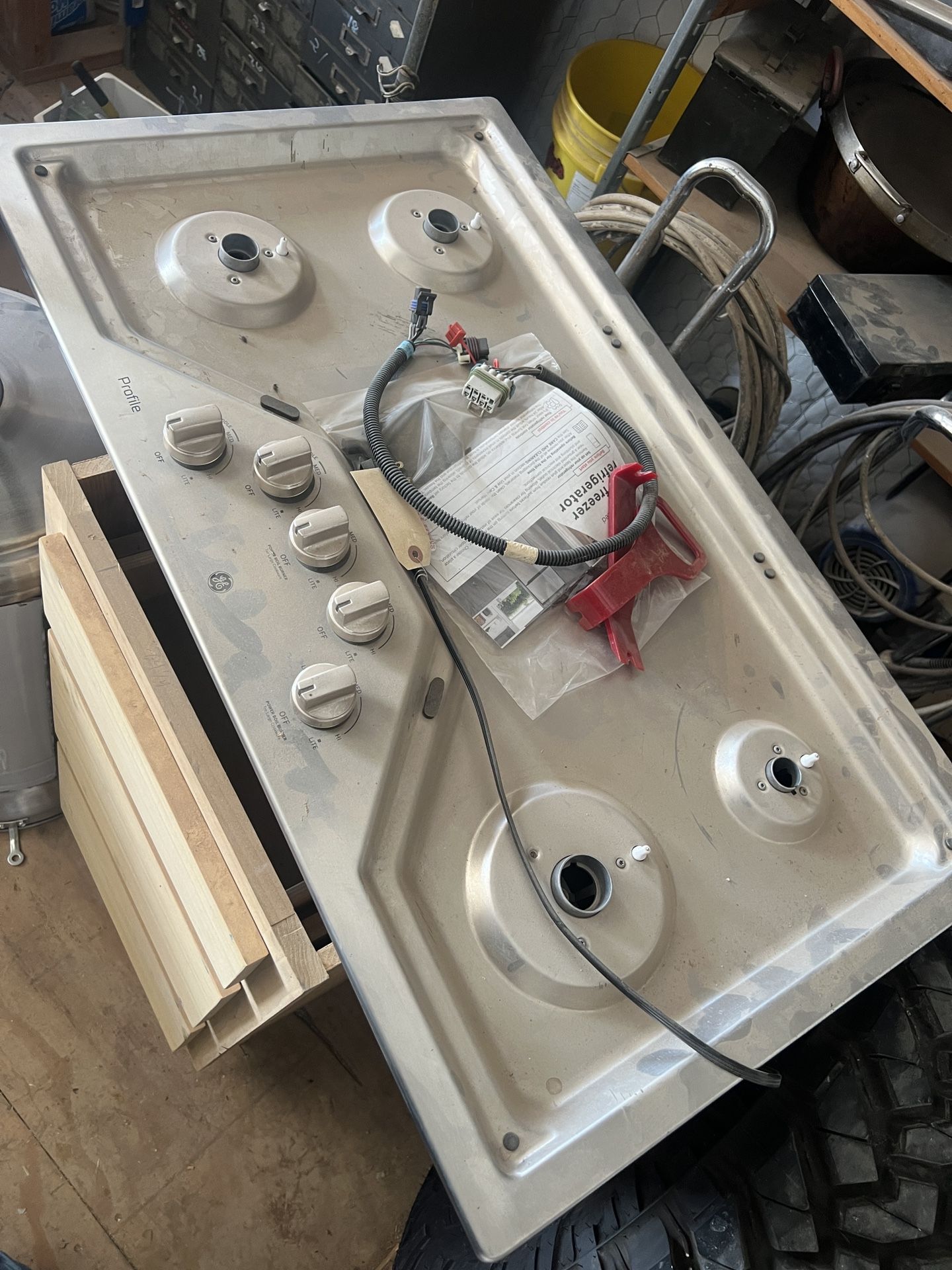 Gas Top