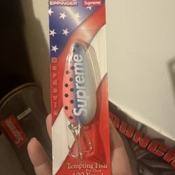Supreme lure eppinger new