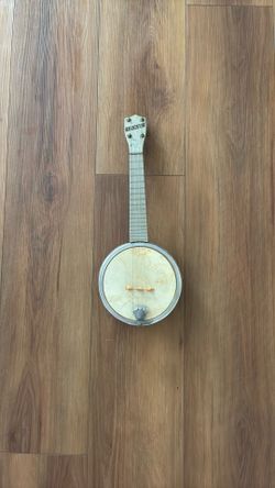 Dixie Banjolele Guitar Vintage