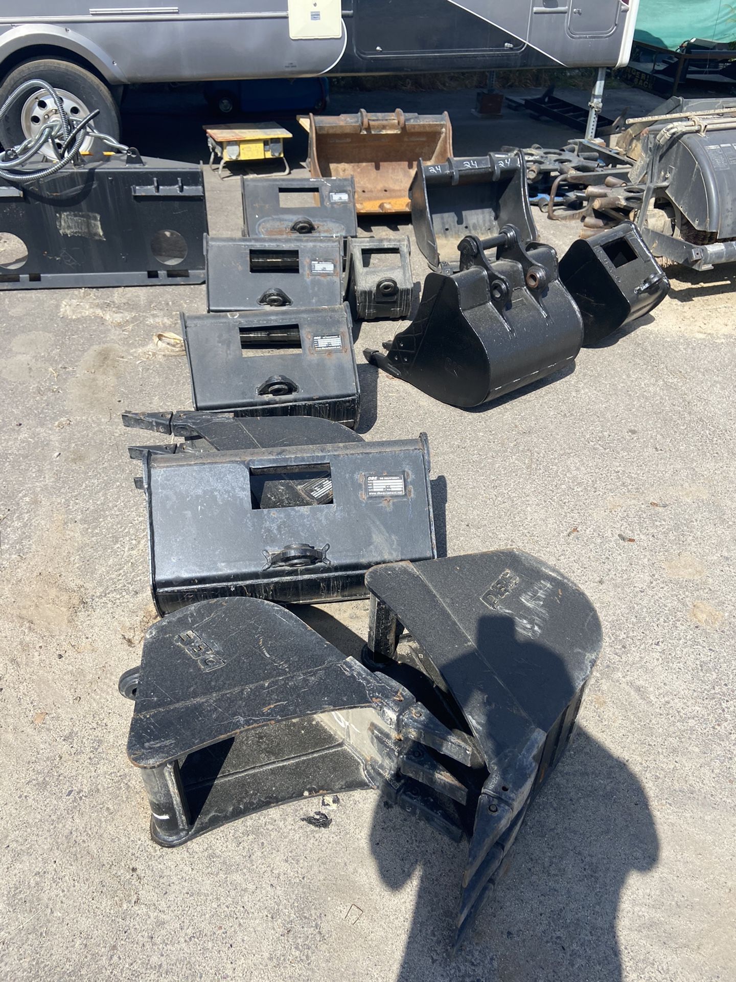 NEW Wain Roy Mini Excavator Buckets