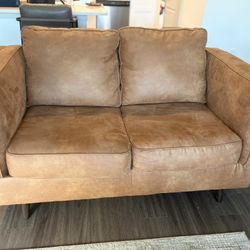 Loveseat / Couch