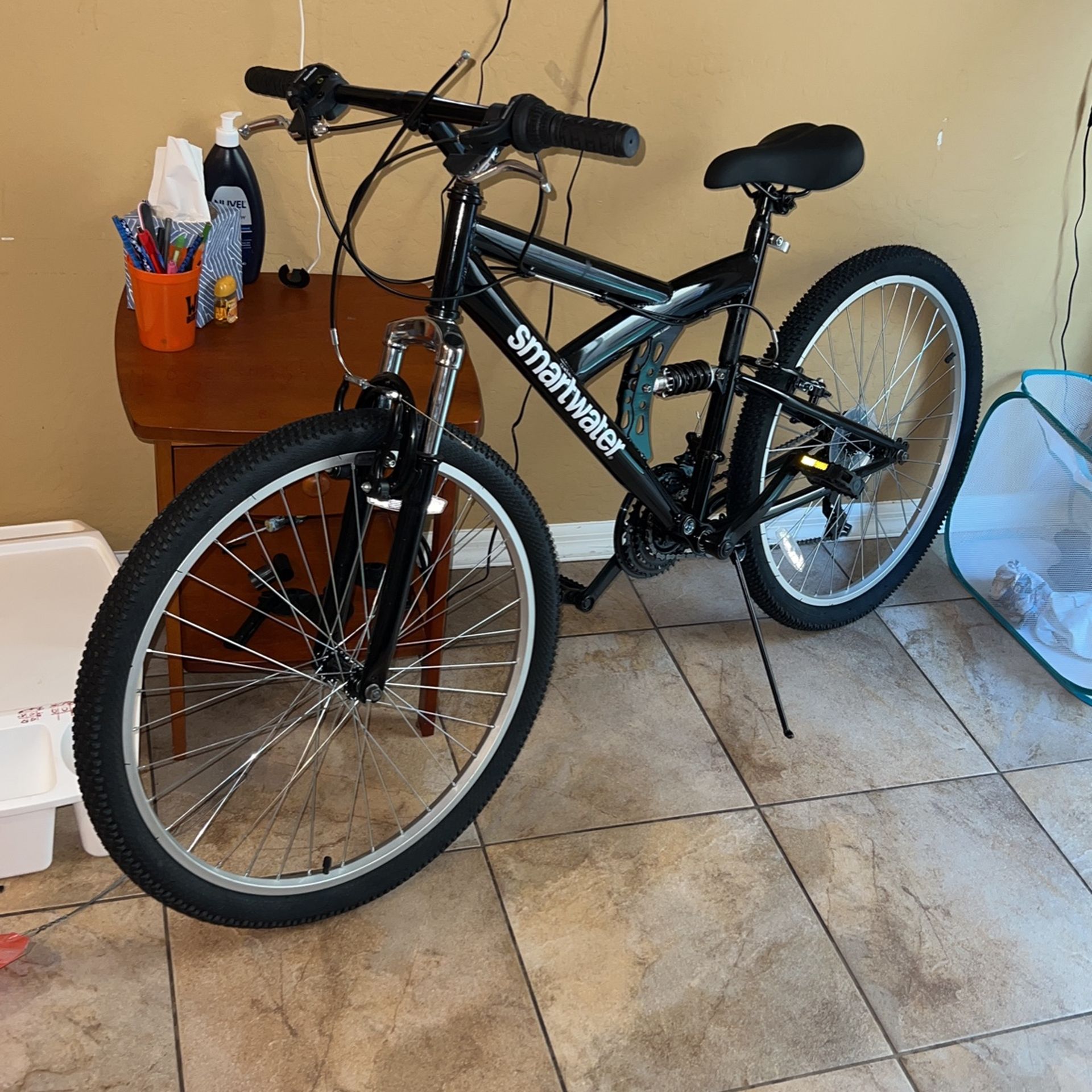 Viva Bicycle ( Smartwater Glaceau ) MTN BIKE!