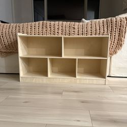Montessori Toddler Shelf