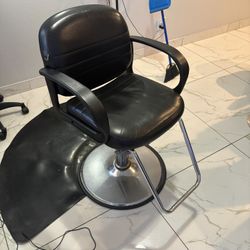 Baber Chair