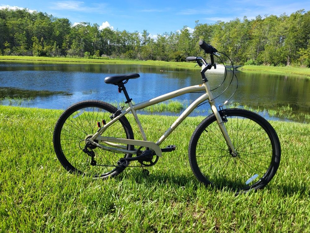 Huffy 27.5 In. Parkside SE Men's Comfort Bike with Perfect Fit Frame, Sage