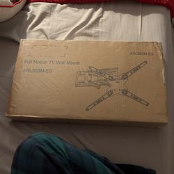 Full Motion TV Mount