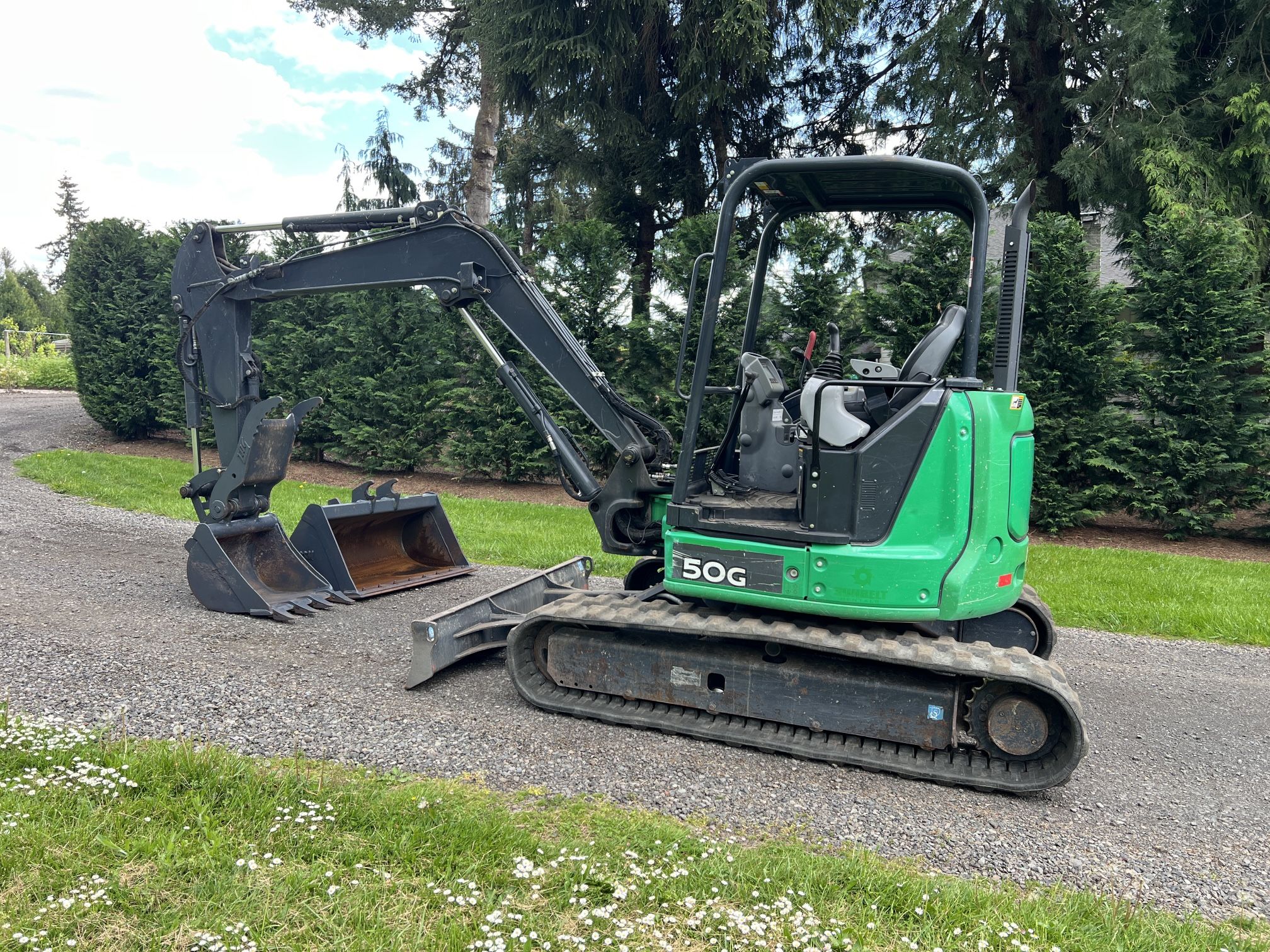 2019 John Deere 50G Excavator - 2,100 Hours - 10.5K Weight - 2 Buckets