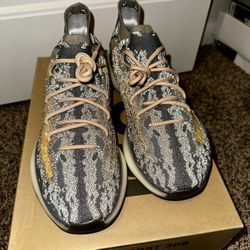 Like New Adidas Yeezy Boost 380 'Mist Reflective' men’s Size 14
