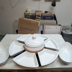 Serving dishes, including an 18-in lazy Susan