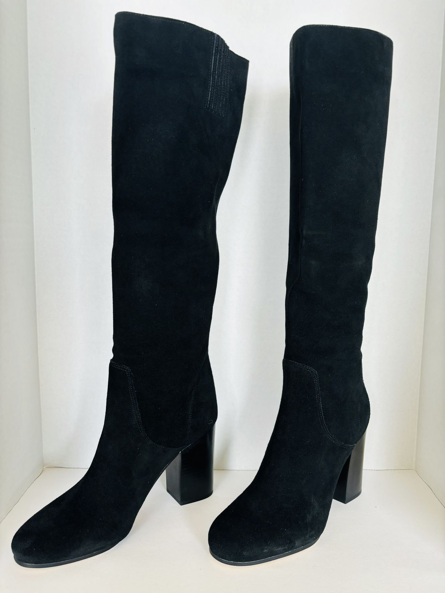 Michael Kors Suede Boots! *NEW*