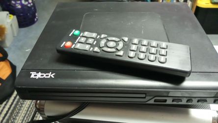 Dvd player with remote