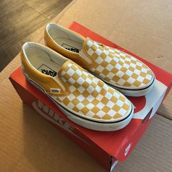 Vans yellow checker slip on Size 6.5