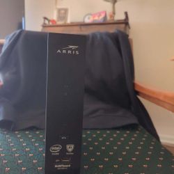 Arris Surfboard SBG7580-AC Cable Modem And WiFi Router