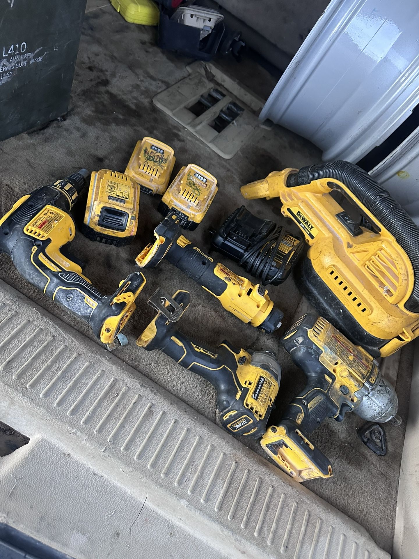 Dewalt kit