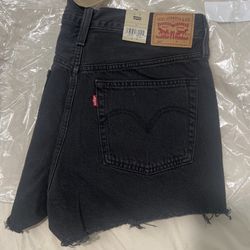 New! Women’s Black Denim Levi Shorts 
