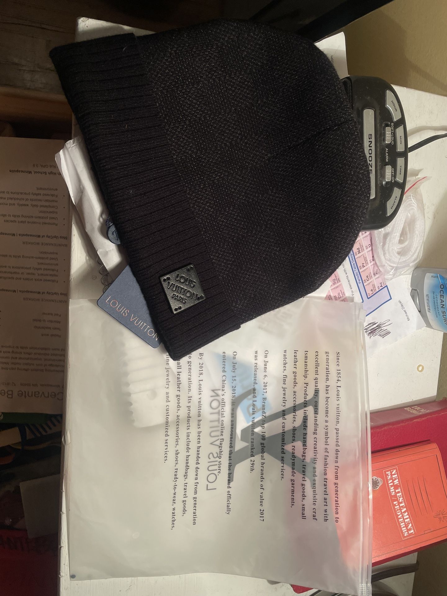 LV, Lulu Fall Sets, And Airpods + More. 