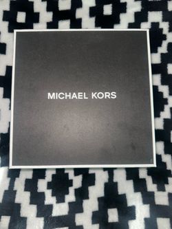 4-In-1 Michael Kors Logo Belt Box Set