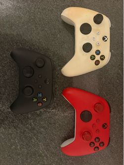 Xbox Series S 1TB Bundle + Seagate Expansion Card + 3 Controllers + Headsets (Will Sell Separately)