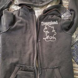 DISNEYLAND SWEATER
