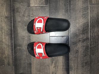 Men Champion Slides Red Size 8.5/9