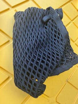 Mercedes bens cargo net