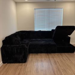 Black Fluffy Sectional Couch With Pop Up Bed And Storage Chaise Delivery Available 🚚