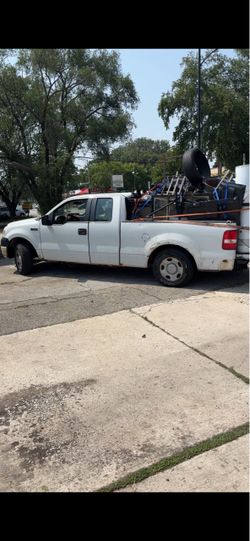I collect all types of iron, refrigerators, kitchens, air conditioners and all types of iron for free