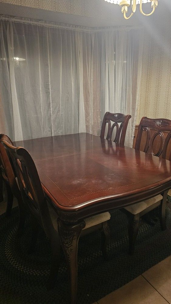 Dining Room Set