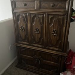 THOMASVILLE Wooden Chest dresser Armoire Brown Wardrobe wood Drawers Shelves Armoire Cabinet