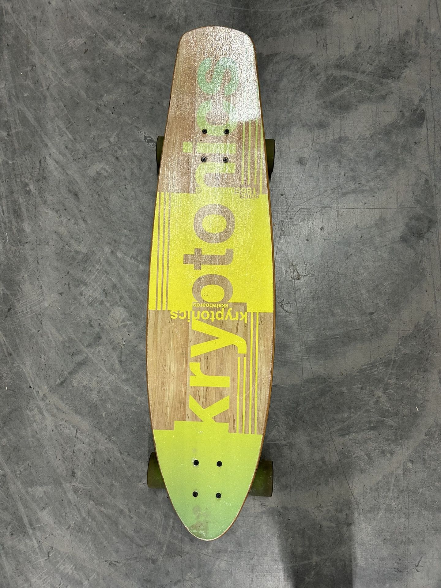KRYPTONICS SKATEBOARD 36'' LONG
