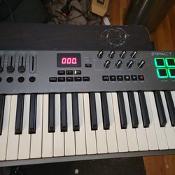 Nektar Keyboard Controller