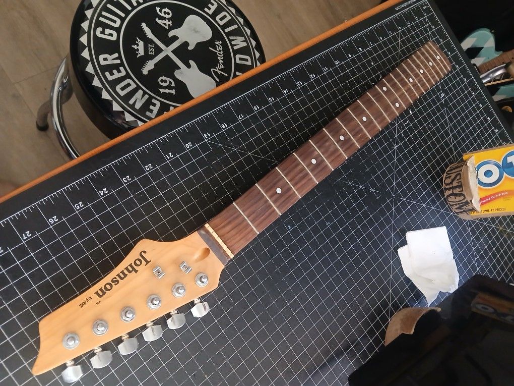 Strat Neck By AXL...w Tuners..a Better Grade Of Maple..$40