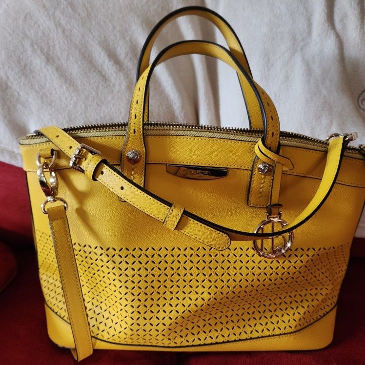 New Henri Bendel Handbag